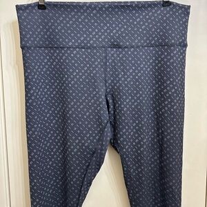Lululemon Wunder Train 25” Lululemon logo Print SZ 18